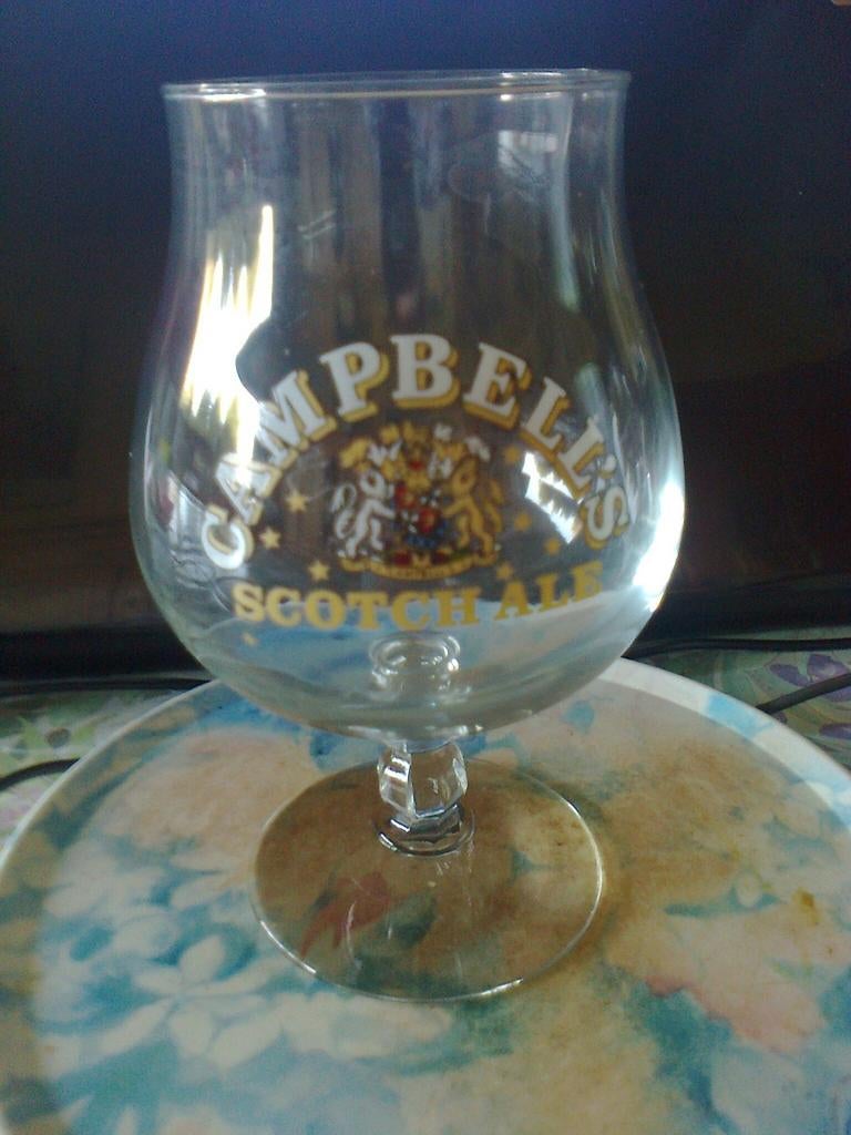 8 verres à Scotch jamais utilisés., Collections, Enlèvement