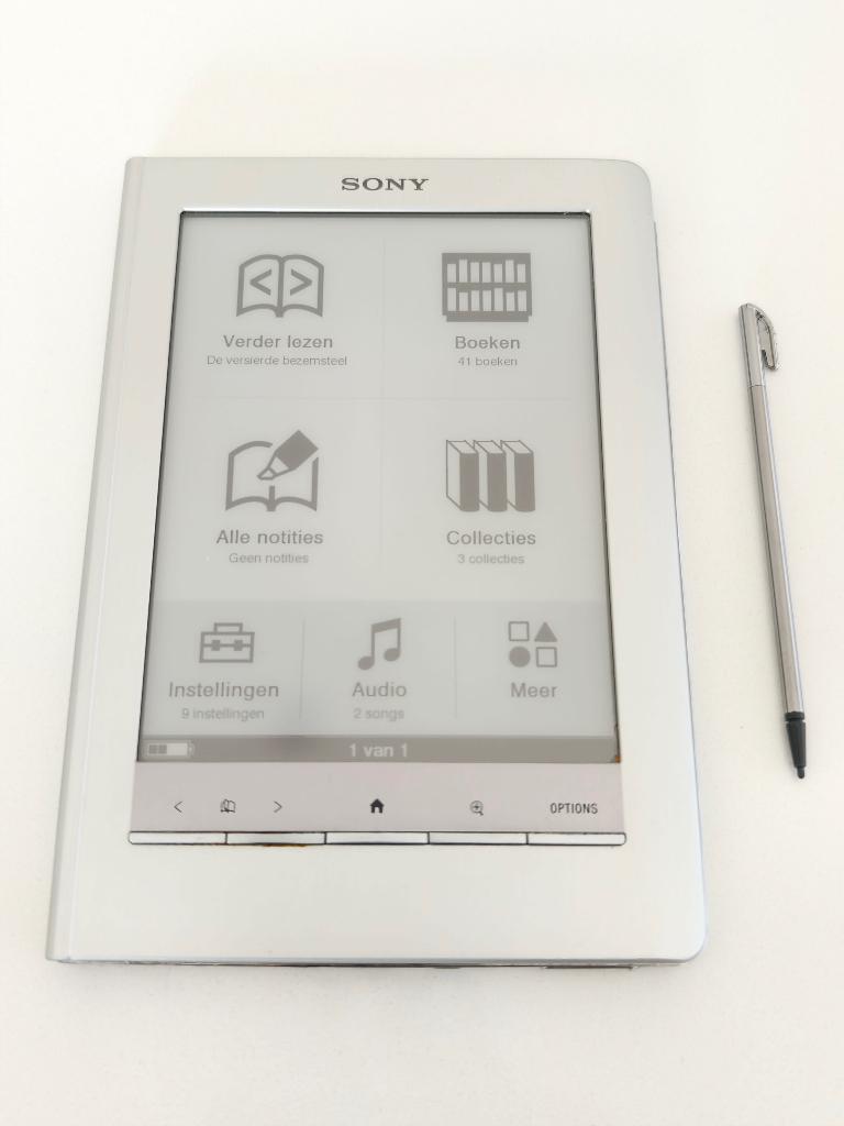 Sony Reader Touch Edition PRS-600 Red/Silver, Computers en Software, E-readers, Ophalen, Gebruikt, Sony, Touchscreen