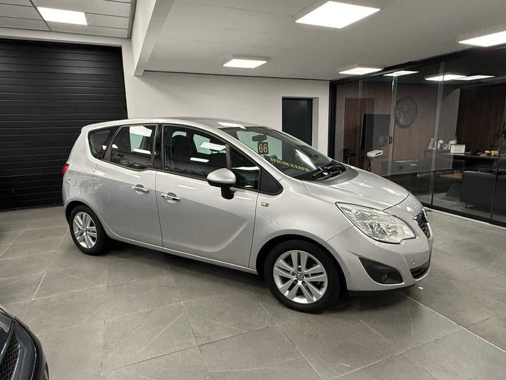 OPEL MERIVA 2011 / 1.4 MOTOR BENZINE TOP STAAT, Euro 5, Zwart, Bedrijf, 1400 cc