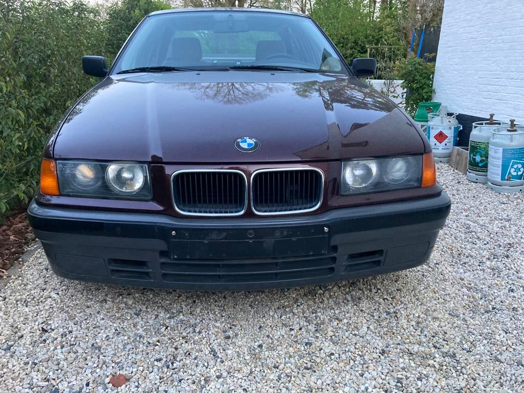 Bmw e36 318i 1991 179dkm, Autos, BMW, Particulier, Série 3, Essence, Boîte manuelle, Enlèvement