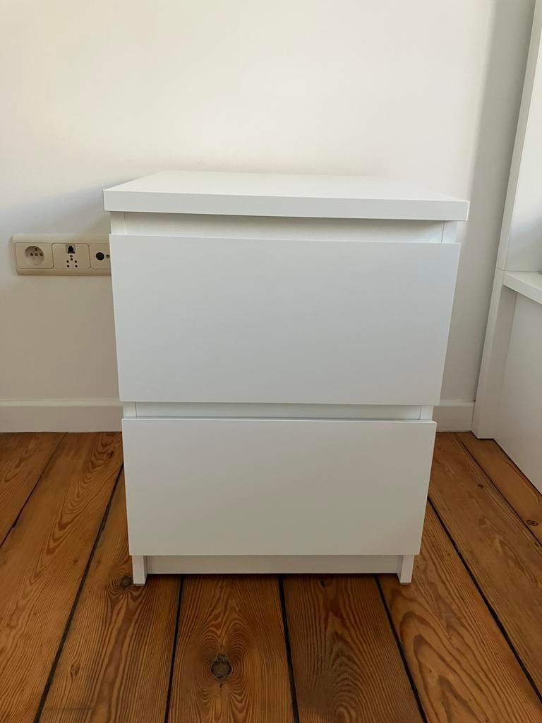 Table de nuit, Maison & Meubles, Armoires | Armoires à chaussures, Enlèvement, Comme neuf