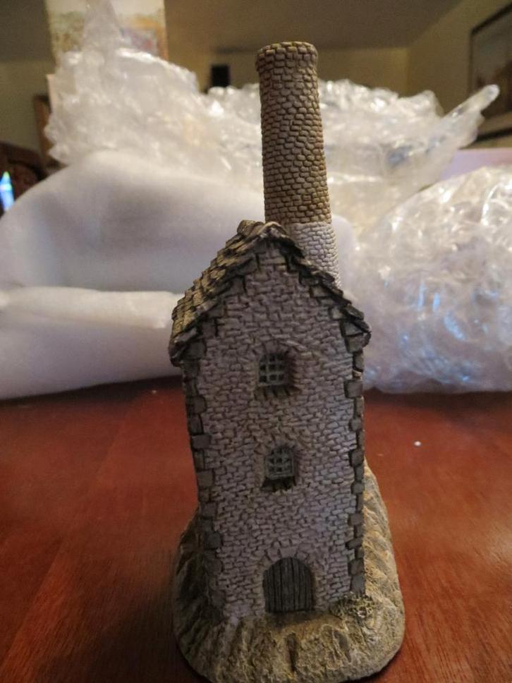 miniatuur CORNISH TIN MINE - David Winter Cottages, Verzamelen, Beelden en Beeldjes, Zo goed als nieuw, Overige typen, Ophalen of Verzenden