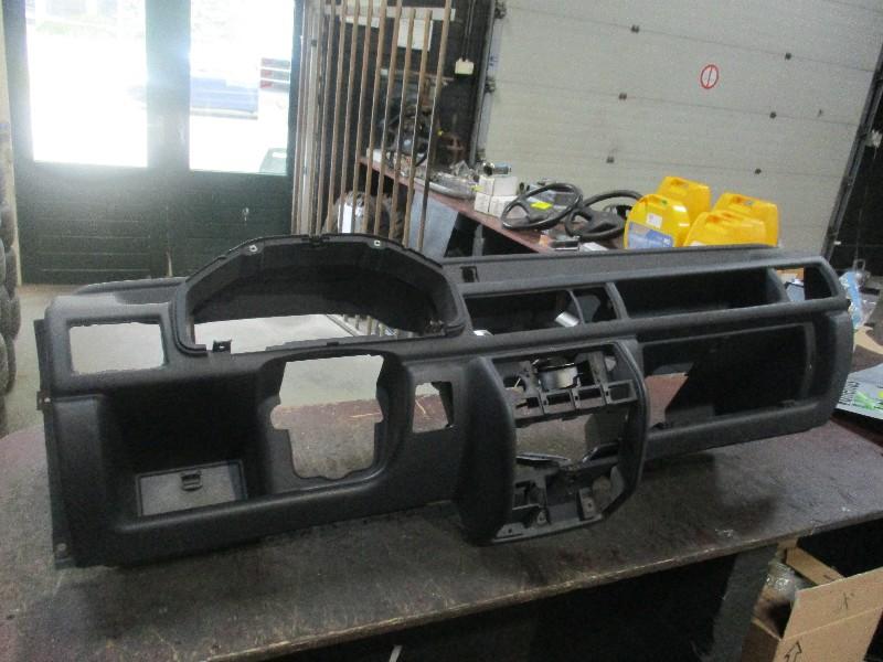 TABLEAU DE BORD Ford Fiesta 3 (01-1989/12-1996), Utilisé, Ford