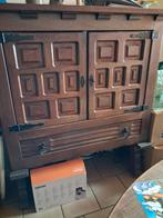 Meubles en chêne  massif