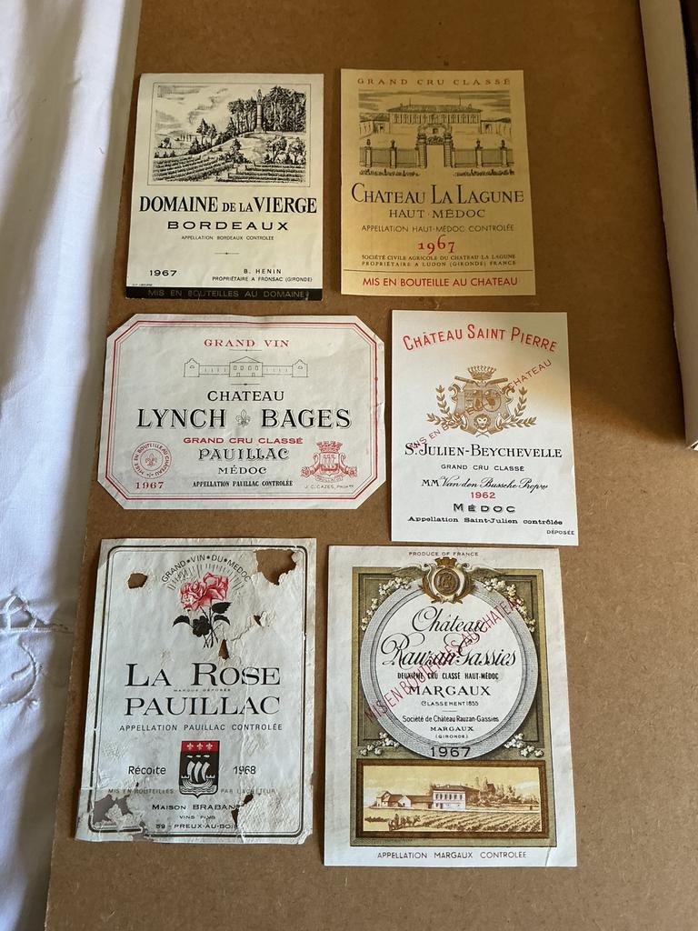 Oude wijnetiketten, Enlèvement, Comme neuf