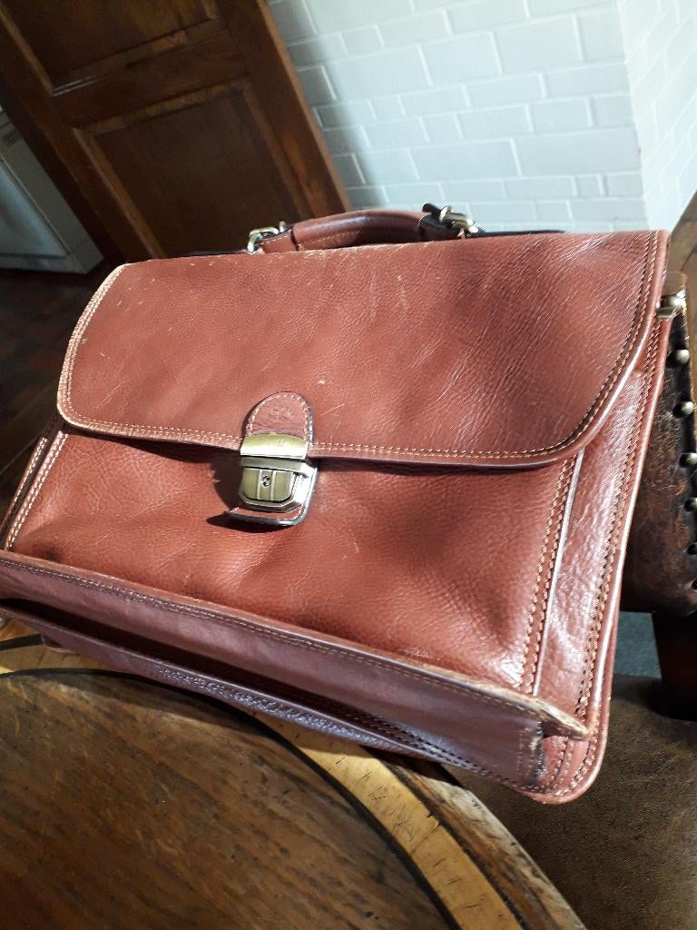 Boekentas, Ophalen, Gebruikt, Bruin, Aktetas of Boekentas