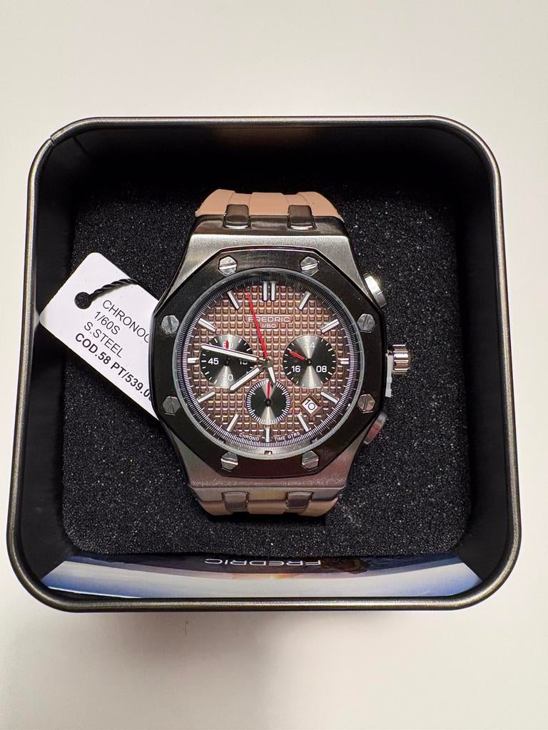 Montre FREDRIC Chronographe - NEW, Bijoux, Sacs & Beauté, Montres | Hommes, Autres marques, Acier, Enlèvement, Autres matériaux