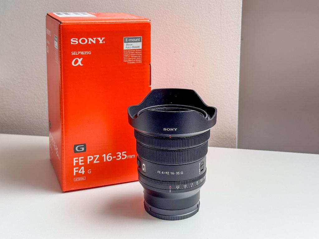 Sony FE 16-35 f/4 G PZ + UV filter, Ophalen, Zo goed als nieuw, Accessoires, Zoom