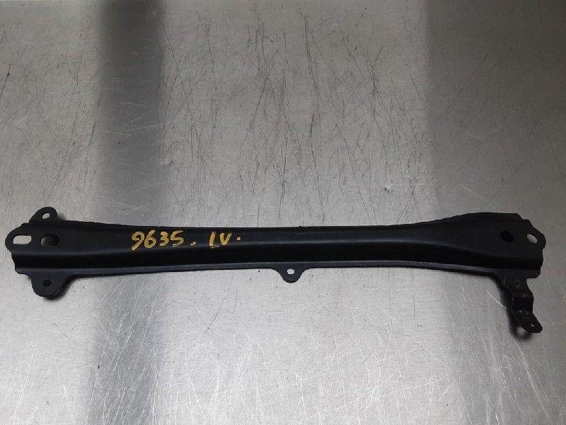 SUPPORT MOTEUR Toyota Corolla (E21 / EA1 / EH1) (01-2018/-), Utilisé, Toyota