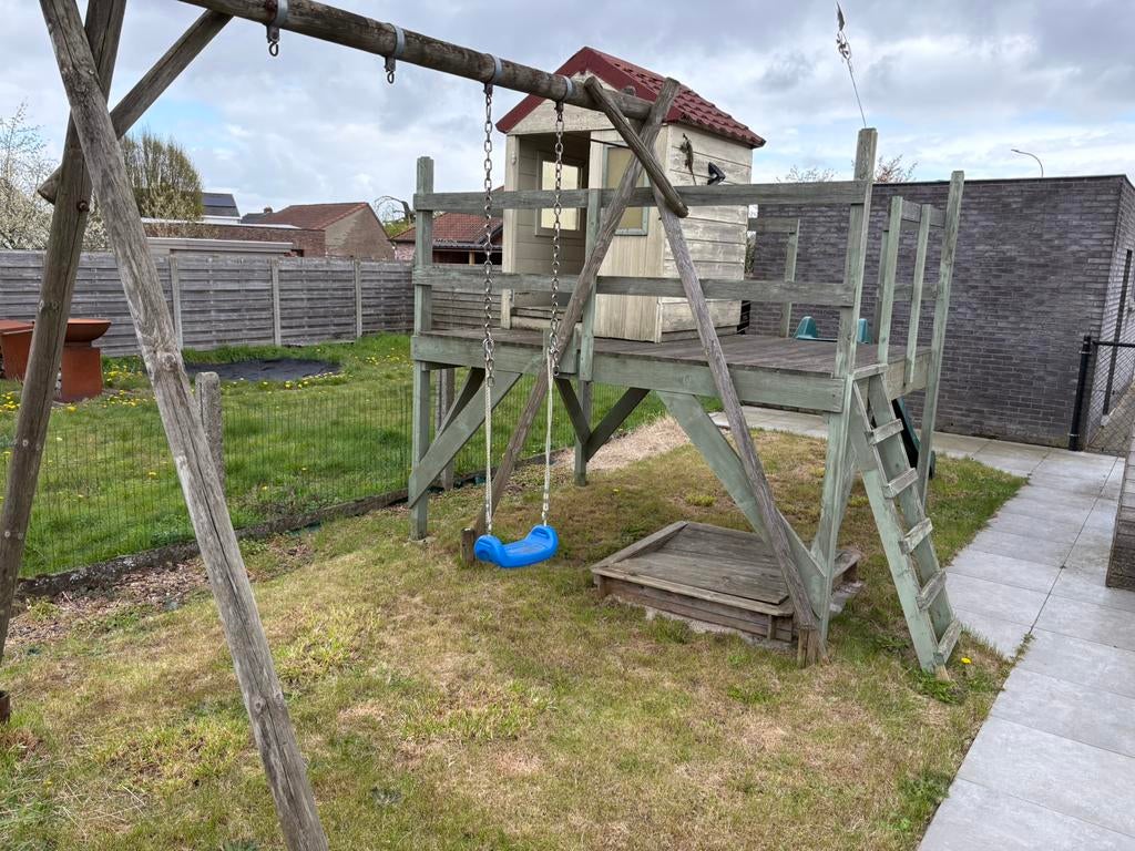 Houten speeltuin (met schommel, huisje en zandbak), Kinderen en Baby's, Ophalen, Gebruikt, Schommel