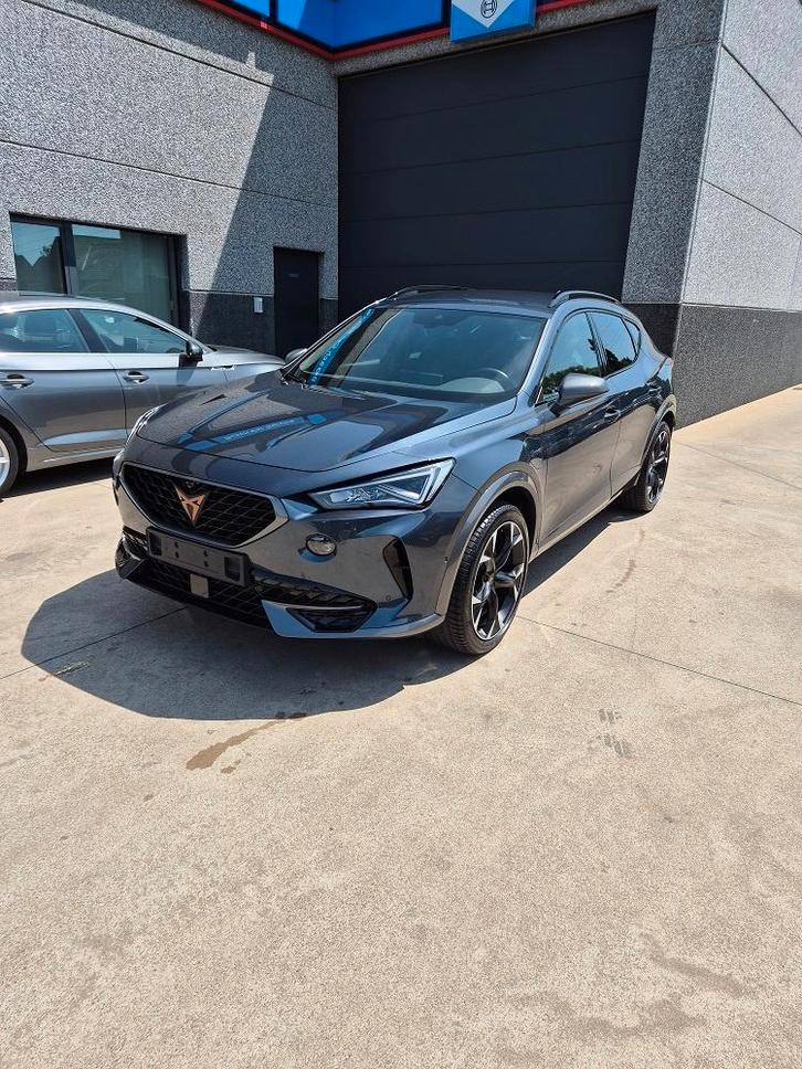 CUPRA FORMENTOR VZ 1.4 e-hybrid 2023, Autos, Cupra, Particulier, Formentor, Caméra 360°, ABS, Phares directionnels, Régulateur de distance