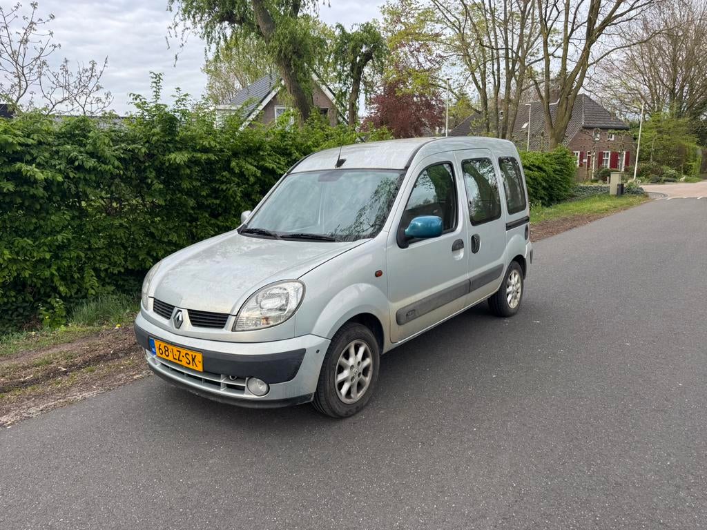 Renault kangoo 1.6 benzine airco, Auto's, Bedrijf, Te koop, Benzine