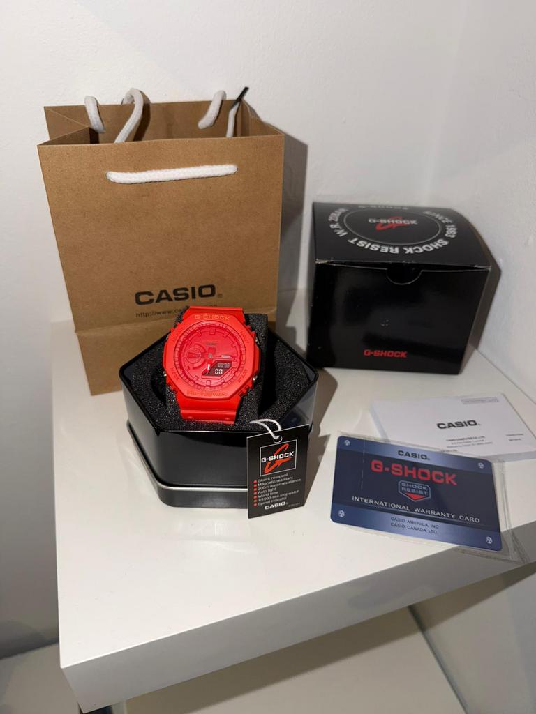 G-Shock GA-2100 Neuve, Bijoux, Sacs & Beauté, Montres de sport, Neuf, Étanche, Enlèvement