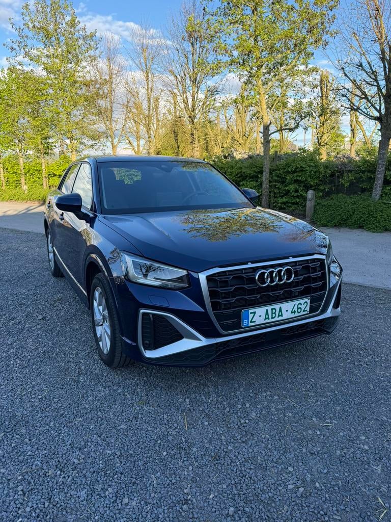 Nieuwe Audi Q2, 4 cilinders, Blauw, Leder, 5 zetels