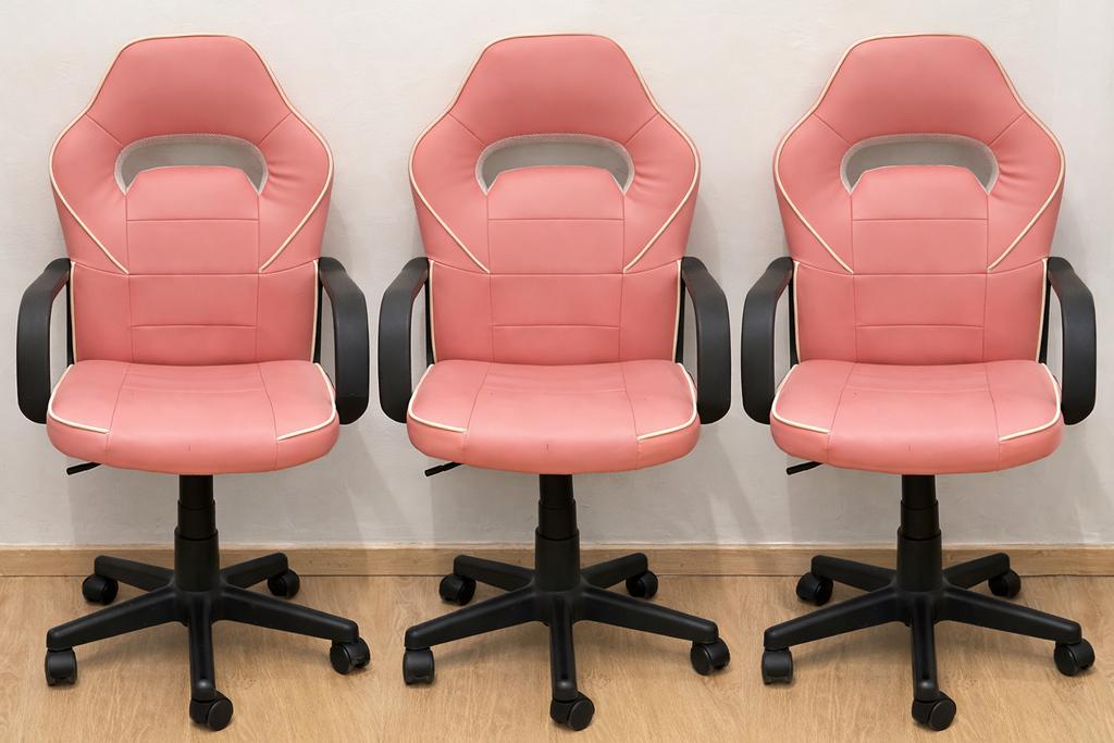 3 roze bureaustoelen / gaming stoelen – verstelbaar”, Enlèvement