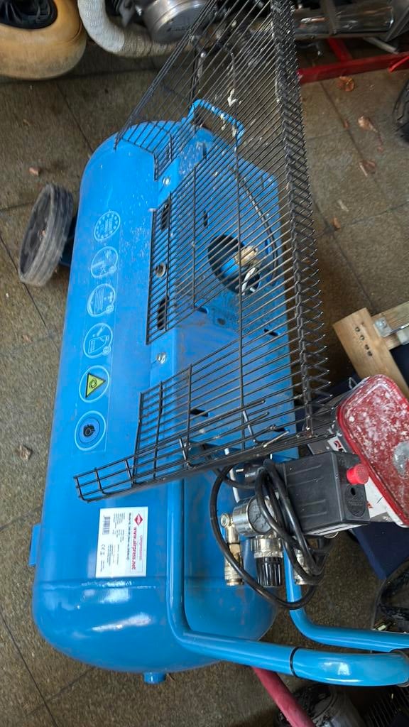 Drukvat compressor, Enlèvement, Comme neuf