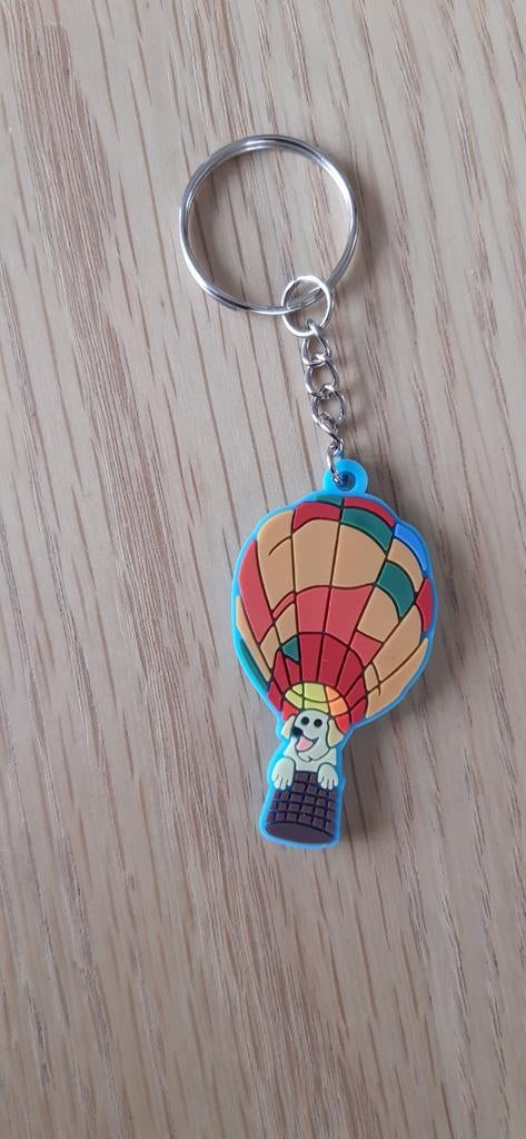 Sleutelhanger hondje in luchtballon, Ophalen of Verzenden, Nieuw, Dier of Natuur