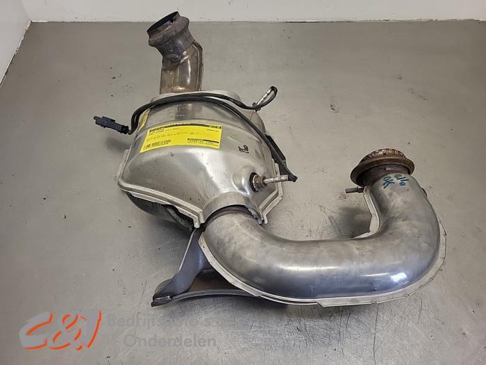 Catalyseur d'un Opel Vivaro, Autos : Pièces & Accessoires, Systèmes d'échappement, Opel, Utilisé, 3 mois de garantie, Enlèvement ou Envoi