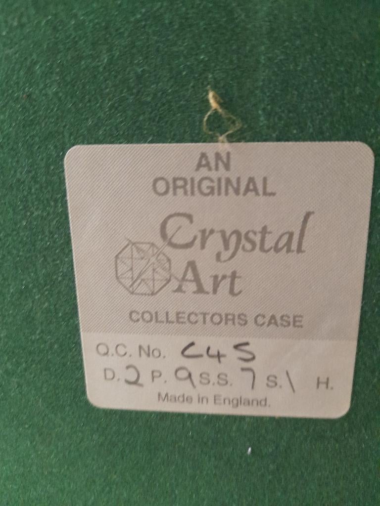 An original crystal art collectors case, Ophalen