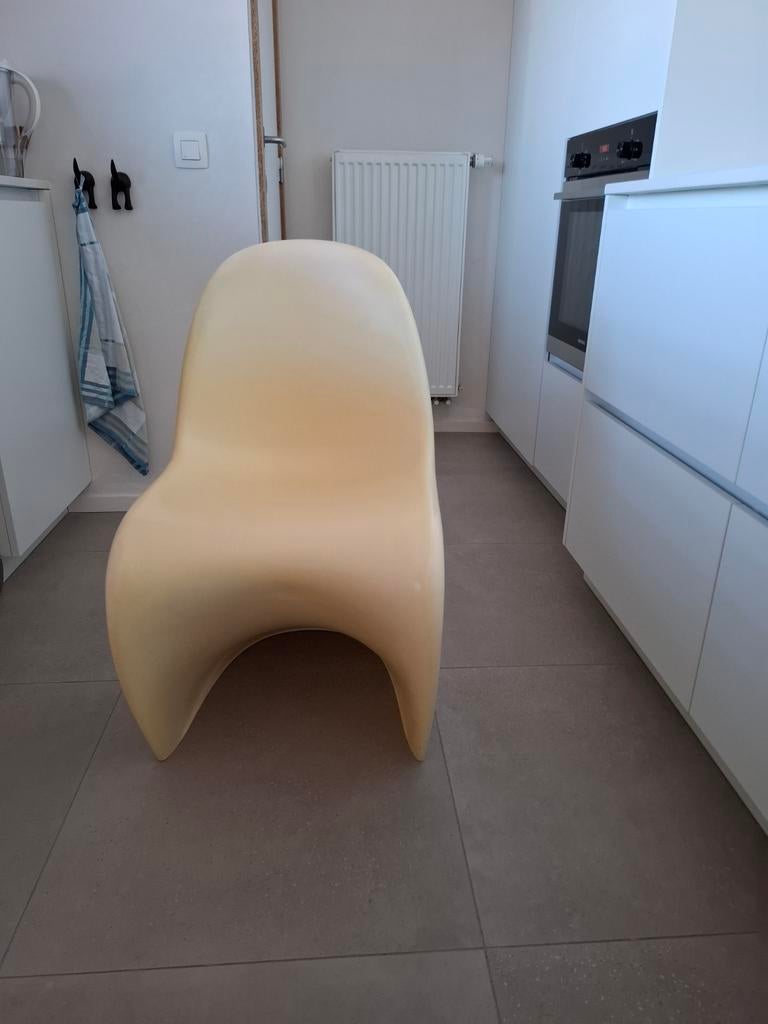 6 NAMAAK stoelen panton chair, Ophalen