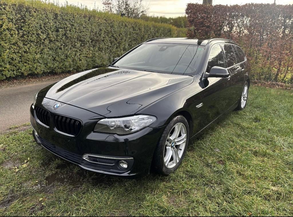 BMW station 530d 312pk 240000km, Zwart, 3000 cc, BMW, Ophalen