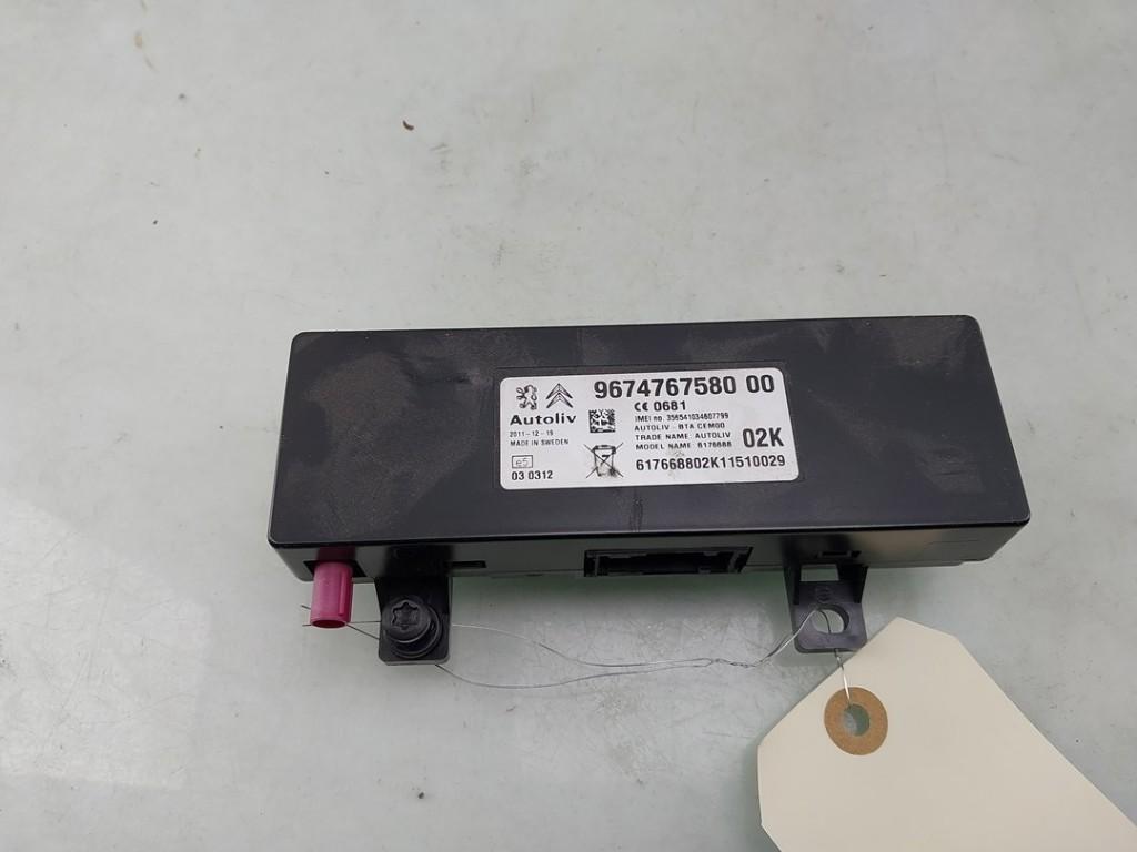 ORDINATEUR TELEPHONE Peugeot 5008 I (0A / 0E), Utilisé, Peugeot