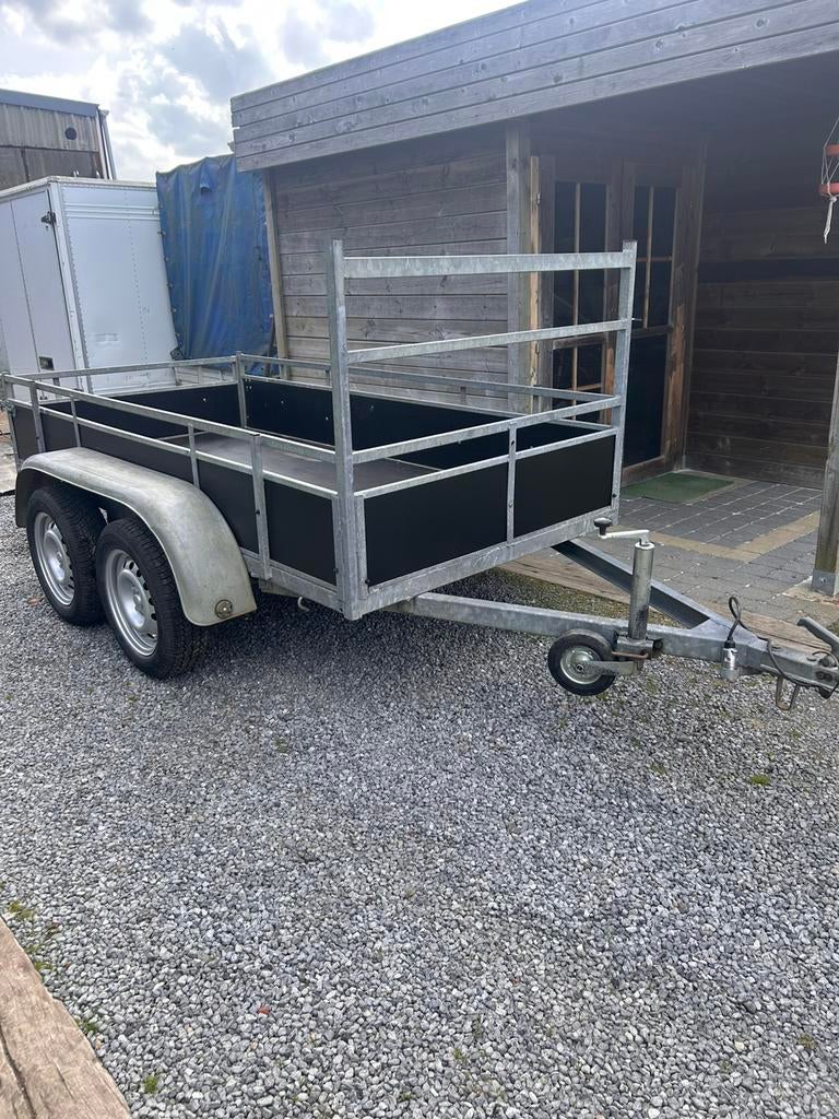 Aanhangwagen dubbelas, Ophalen, Gebruikt