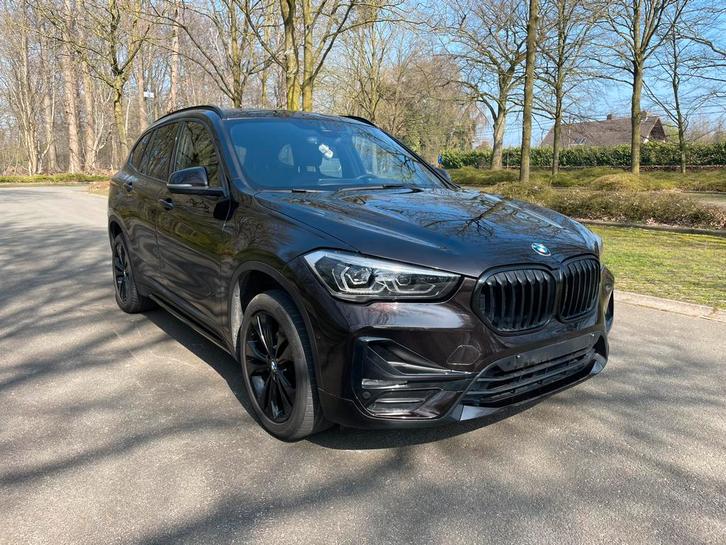 Bmw X1 16d automaat als nieuw 2021 Navi, Cruise control, Auto's, BMW, Particulier, X1, ABS, Achteruitrijcamera, Adaptieve lichten