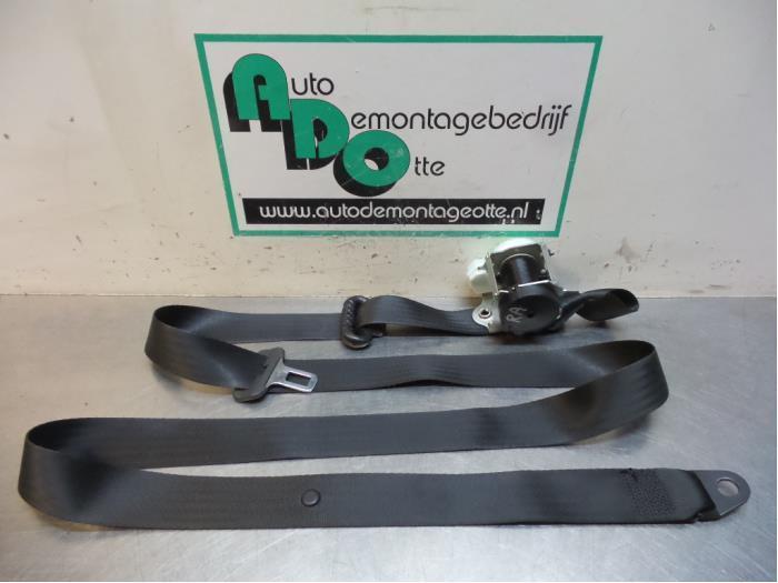 Veiligheidsgordel rechts-achter van een Lancia Musa, Auto-onderdelen, Interieur en Bekleding, Lancia, Gebruikt, Ophalen of Verzenden