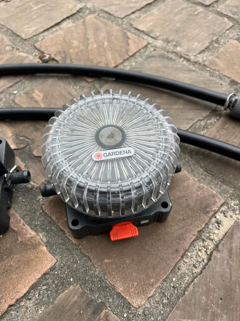 Gardena mestbijmengapparaat, Tuin en Terras, Bewateringscomputers, Ophalen, Zo goed als nieuw