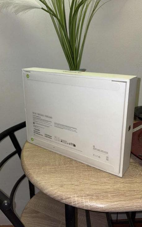 MacBook air 13 pouces m5 (2026), Computers en Software, Ophalen, Nieuw