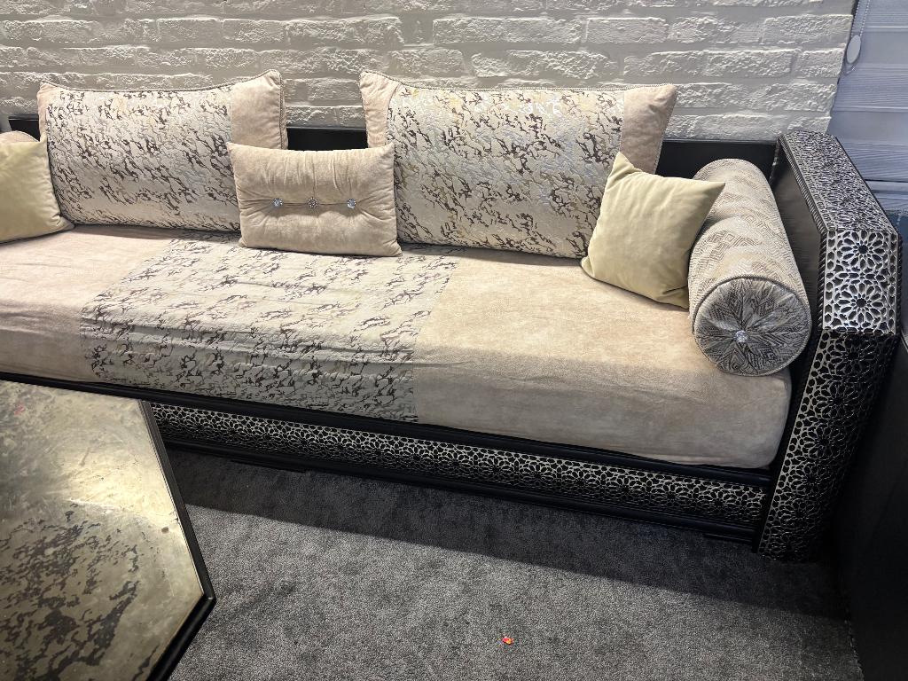 Marocain salon met tafel, Maison & Meubles, Enlèvement, Comme neuf