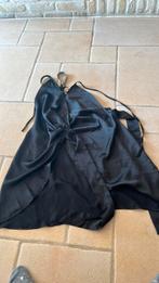 Prettylittlething nieuw kleedje maat 34, Ophalen, Zo goed als nieuw, Maat 34 (XS) of kleiner