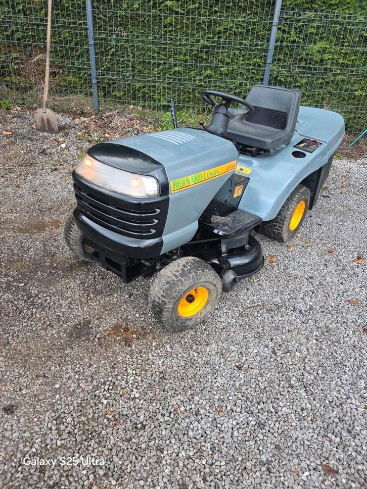 Tracteur tondeuse 13.5cv, Jardin & Terrasse, Tondeuses autoportées, Utilisé, 90 à 120 cm, Démarrage électrique, Bac de ramassage