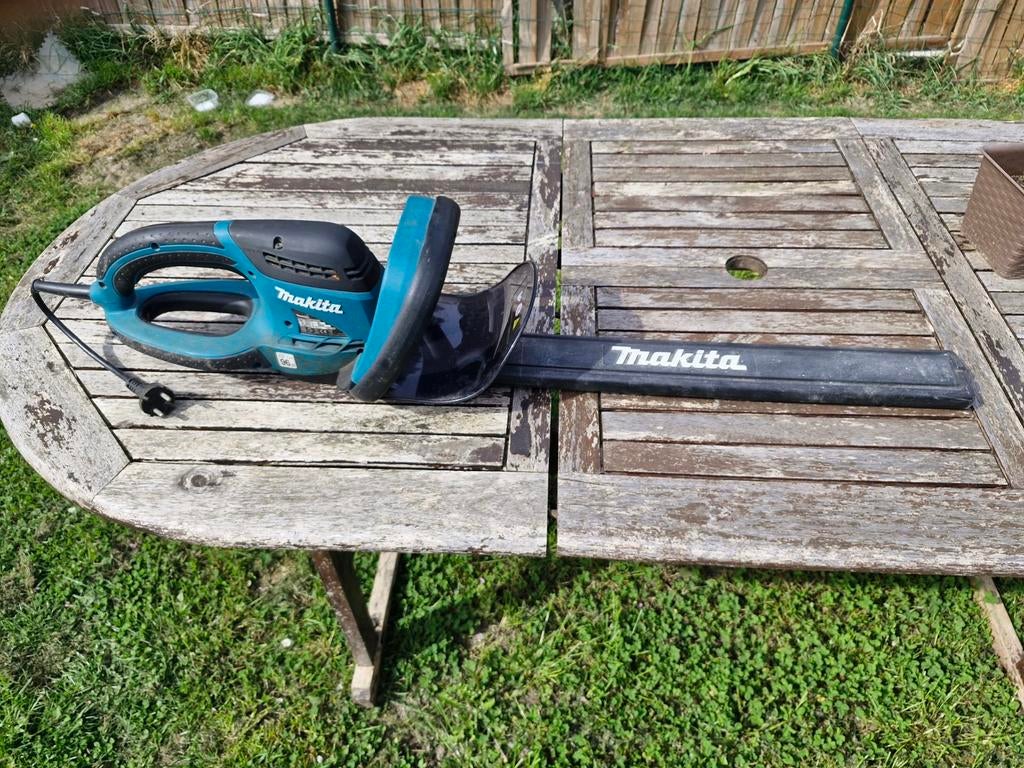 Taille haie électrique makita 220v, Enlèvement, Électrique