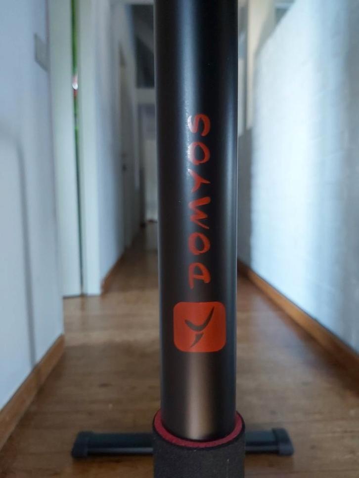 Verstelbare en compacte dip bars TS 100, Sport en Fitness, Fitnessmaterialen, Ophalen