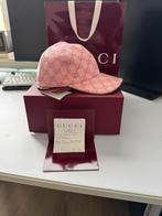 Casquette gucci rose, Envoi, Porté, 58 ou 59 cm (L, 7¼ ou ⅜ pouces), Casquette