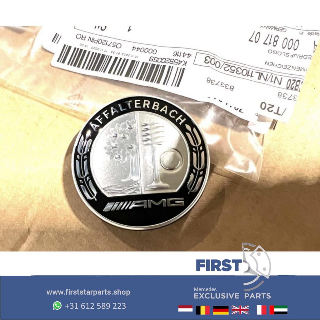 Mercedes 2024 AMG EMBLEEM VOORBUMPER LOGO BADGE A45 CLA45 GL, Utilisé, -, -, Enlèvement ou Envoi