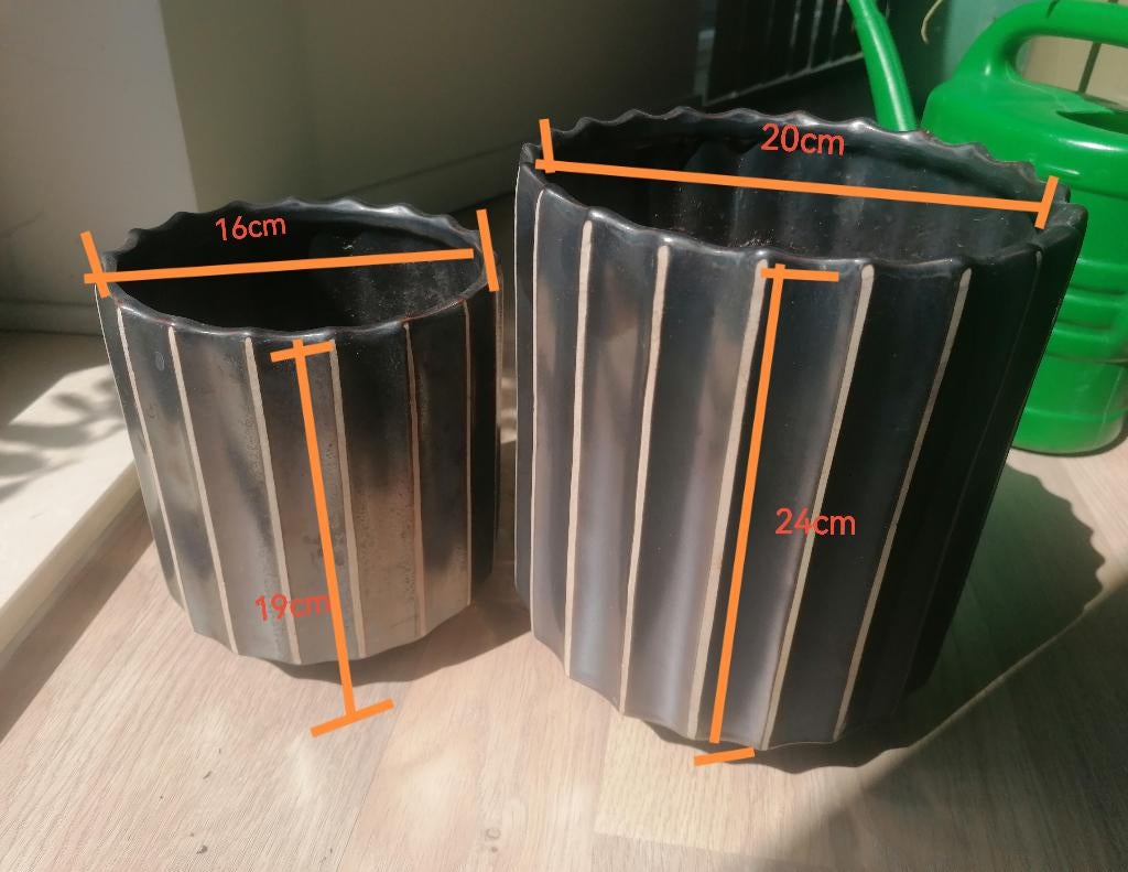 Lot de deux pot fleurs en terre cuite émaillée, Jardin & Terrasse, Enlèvement, Comme neuf