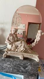 Beeld met spiegel en engeltje, Enlèvement, Ovale, 50 à 100 cm