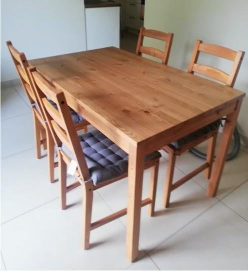 Eettafel met 4 stoelen - Ikea Jokkmokk, Huis en Inrichting, Complete eetkamers, Ophalen, Gebruikt, 4 tot 6 stoelen