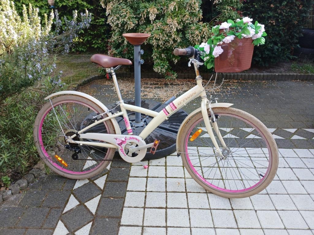 Meisjes fiets, Ophalen, Zo goed als nieuw, Betwin, Versnellingen