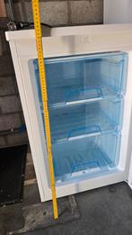 Domo diepvriezer - goede staat!, Elektronische apparatuur, Vriezers en Diepvrieskisten, Ophalen, Vrieskast