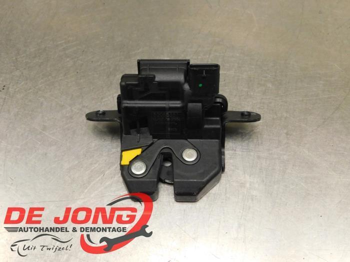 Mécanique de verrouillage hayon d'un Jeep Renegade, Autos : Pièces & Accessoires, Carrosserie & Tôlerie, Jeep, Utilisé, 3 mois de garantie