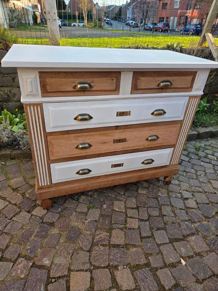 Heel mooi oud vintage dressoir, Huis en Inrichting, Kasten | Ladekasten, Ophalen