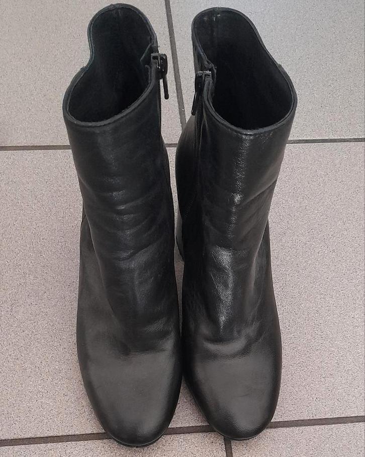 Vera Gomma Black Enkellaarzen, Vêtements | Femmes, Chaussures, Boots et Botinnes, Noir, Enlèvement