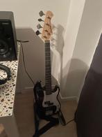 Harley Benton PB-Shorty BK Bass Guitar + Combo Amplifier, 5-snarig, Zo goed als nieuw, Ophalen, Elektrisch