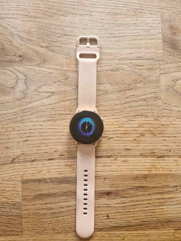 Samsung smartwatch active beschikbaar voor biedingen