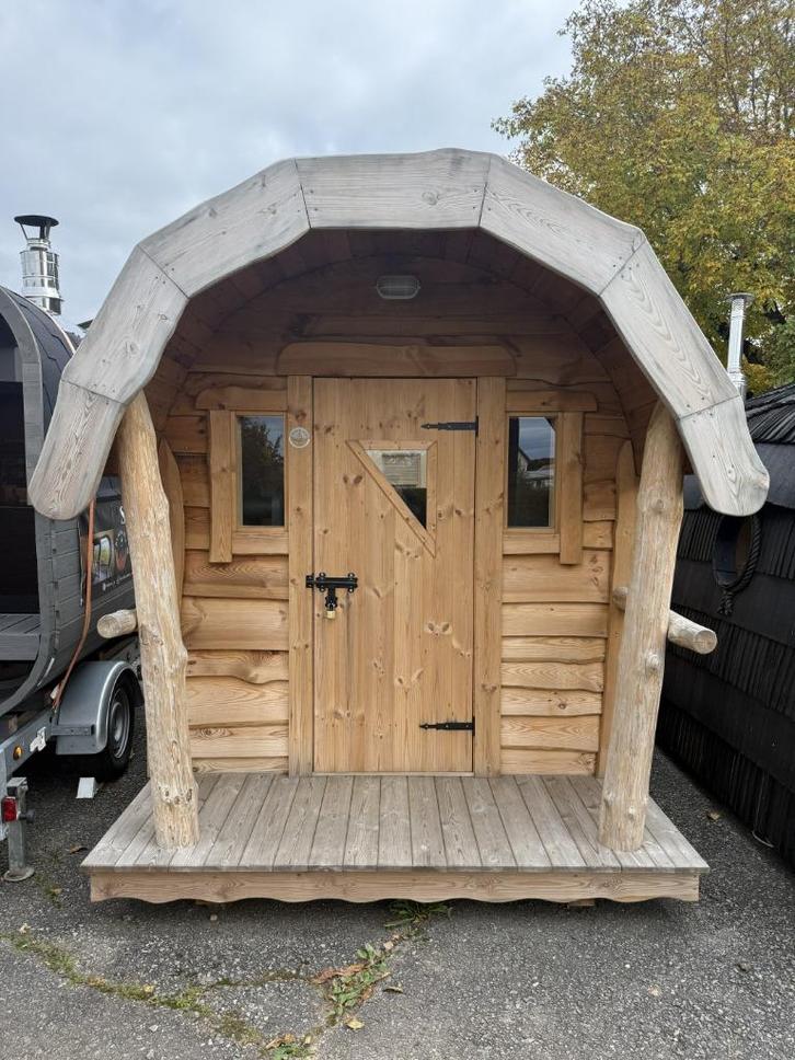 Hobbit-Sauna – Exclusieve sauna met een bijzonder design, Sport en Fitness, Sauna, Nieuw, Complete sauna, Fins of Traditioneel