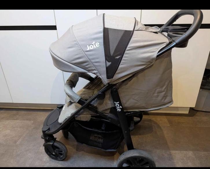 Buggy Joie, Kinderen en Baby's, Buggy's, Zo goed als nieuw, Overige merken, Zonnekap, Ophalen